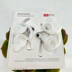 EAR HOOKS for AirPods & EarPods, 2 pairs, Small and Large, White